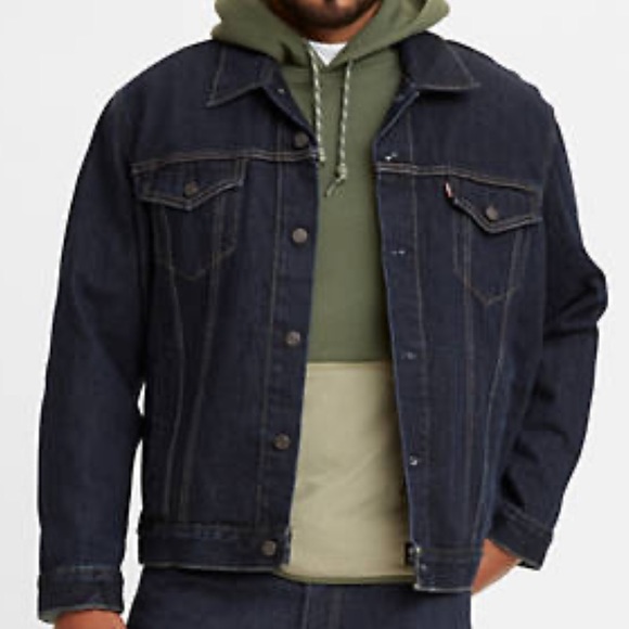 Levi’s Trucker Jacket in Dark Wash - Picture 10 of 11